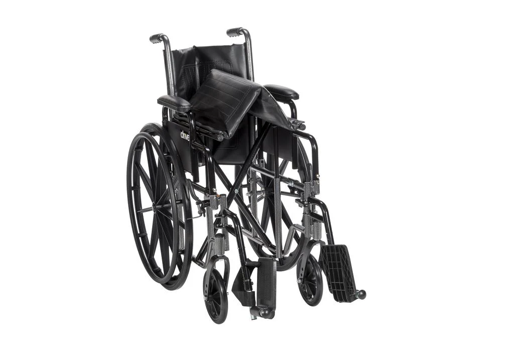 [P900] Silla de Ruedas Manual Plateada Inncare 18/20''